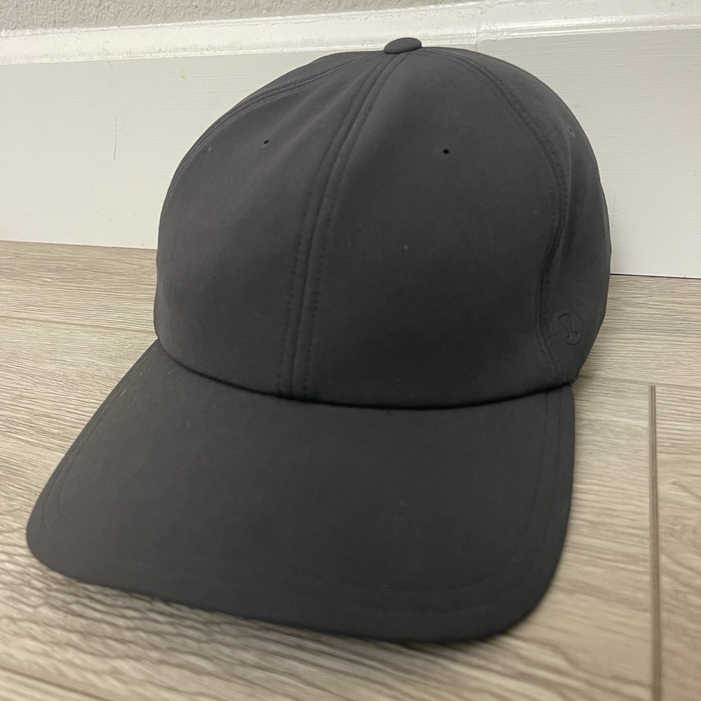 Lululemon Black Adjustable Baseball Cap One Size Solid Casual Men Buckle Snap